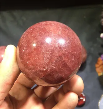 Натурален ягодово кристална топка кварцов изцеление. Квадратен съвет. Чакра. Дърворезба. Коледен подарък